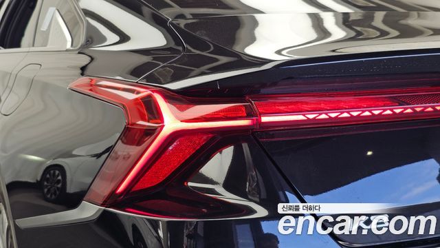 Kia K8 2022 — photo 9