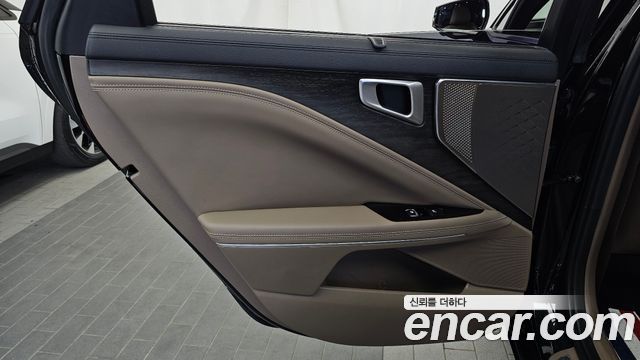 Kia K8 2022 — photo 15