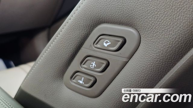 Kia K8 2022 — photo 28