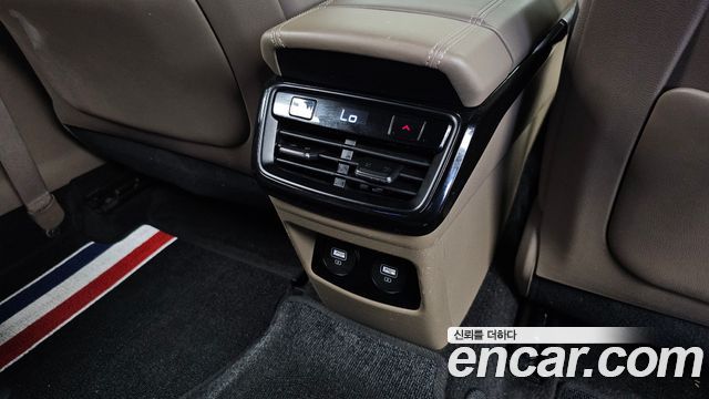 Kia K8 2022 — photo 34
