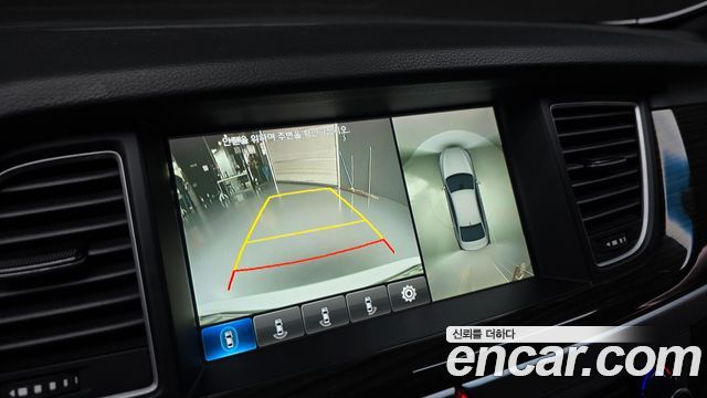 Genesis G80 2018 — photo 22
