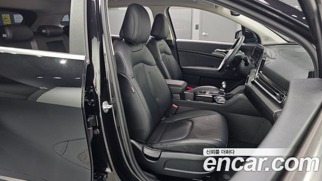 Kia Sportage 2022 — photo 16