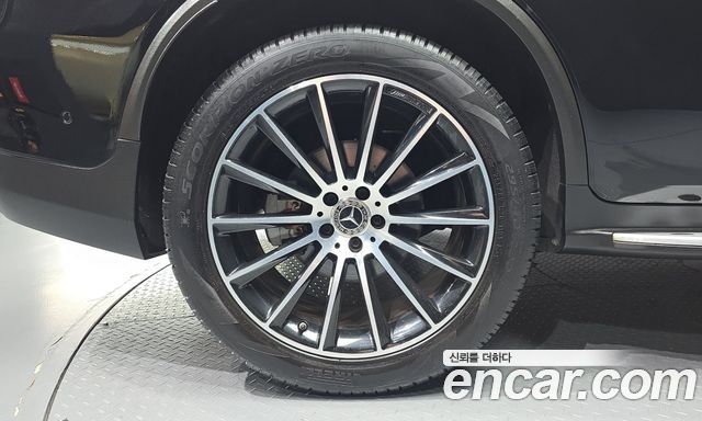 Mercedes-Benz GLC-Class 2019 — photo 5