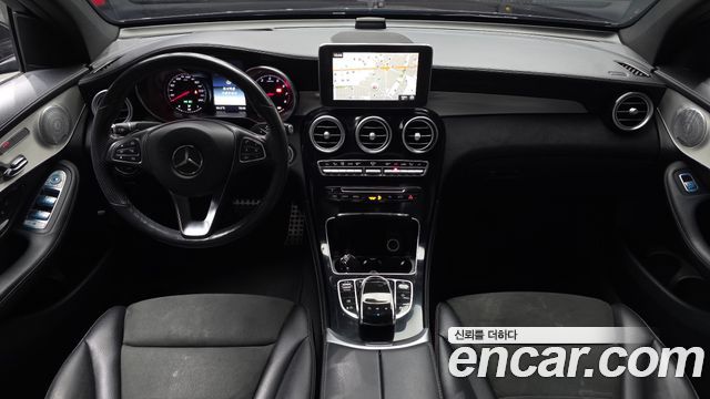 Mercedes-Benz GLC-Class 2019 — photo 10
