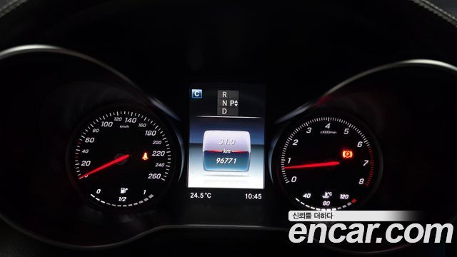 Mercedes-Benz GLC-Class 2019 — photo 11