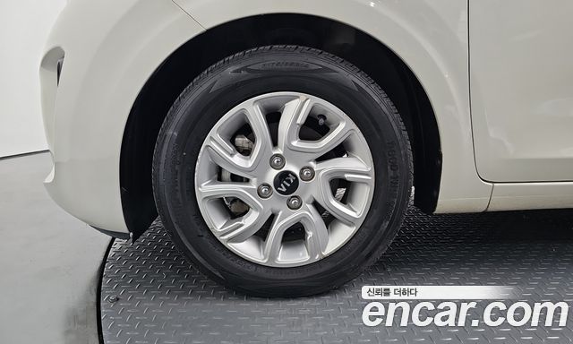 Kia morning 2018 — photo 32