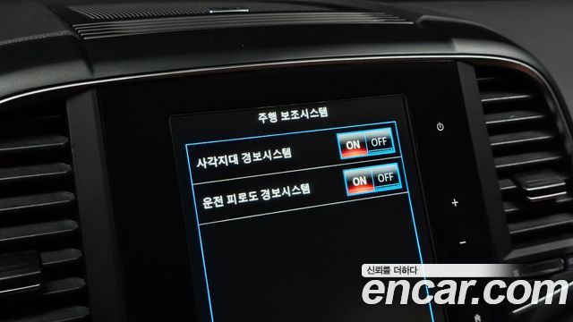 Renault Korea QM6 2021 — photo 21