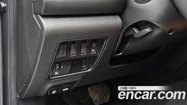 Renault Korea QM6 2021 — photo 22