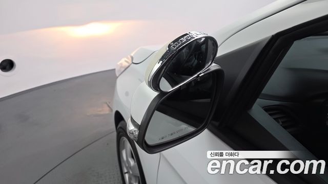 Chevrolet Korea Spark 2019 — photo 36