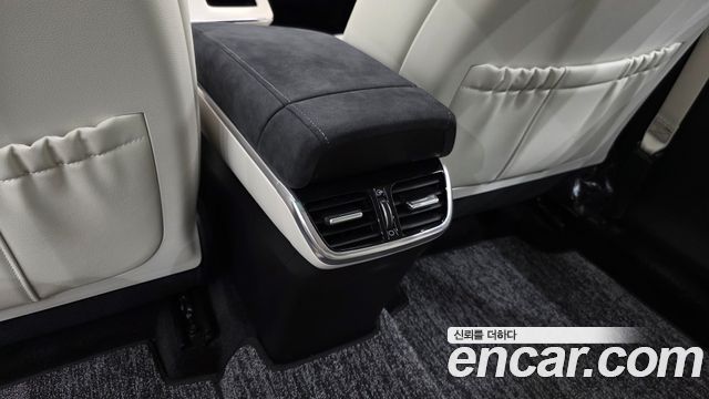 Hyundai Grandeur 2022 — photo 35