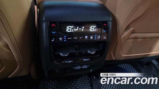 Jeep Cherokee 2021 — photo 29