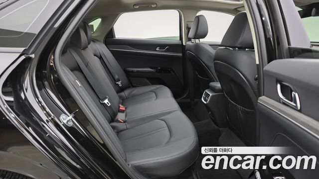 Kia K5 2024 — photo 12