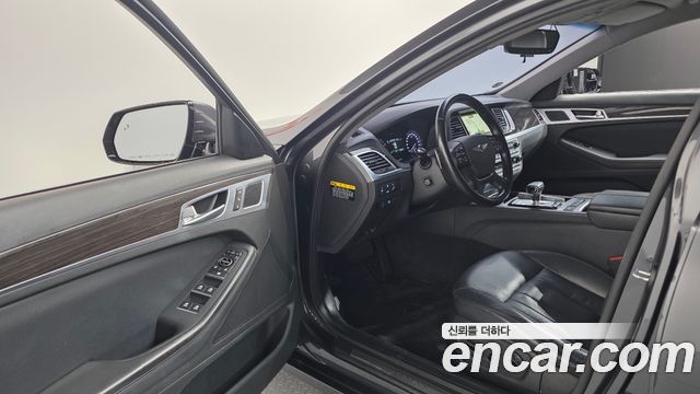 Genesis G80 2018 — photo 10