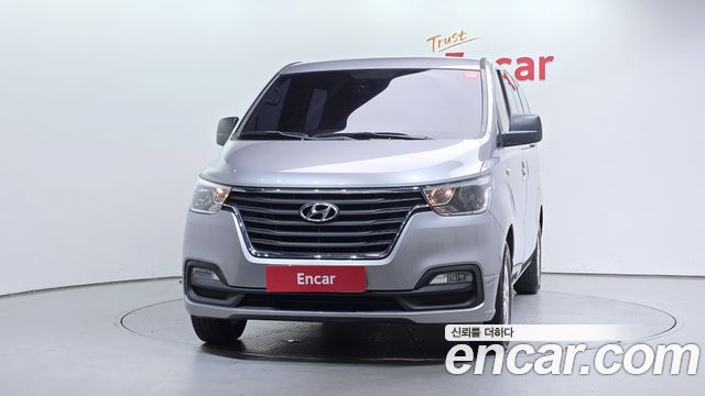 Hyundai Starex 2019 — photo 3