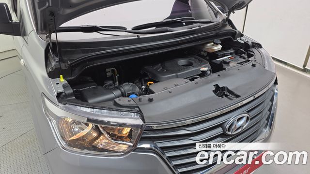 Hyundai Starex 2019 — photo 6