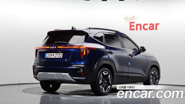 Kia Seltos 2023 — photo 2