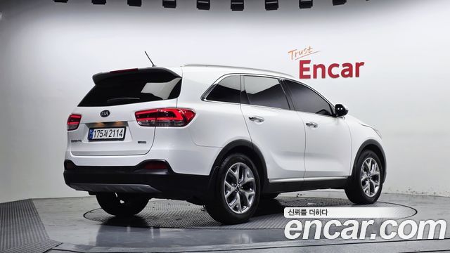 Kia Sorento 2016 — photo 2