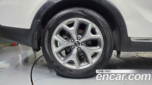 Kia Sorento 2016 — photo 5