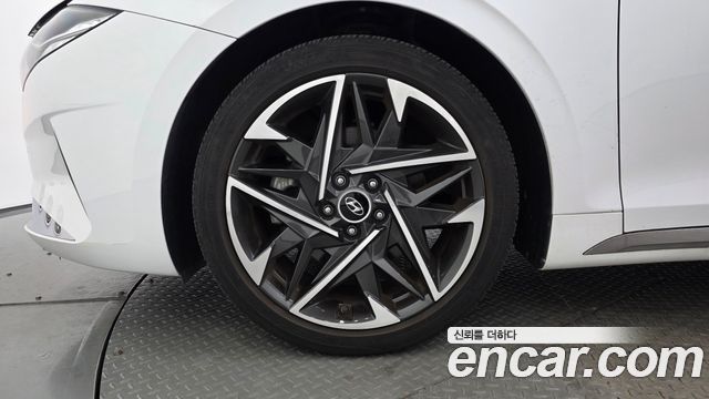Hyundai Grandeur 2023 — photo 5