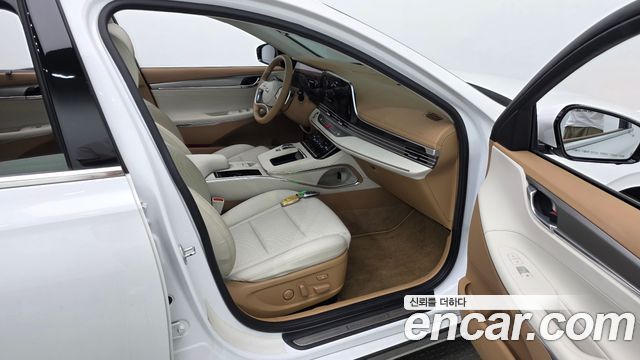 Hyundai Grandeur 2023 — photo 17