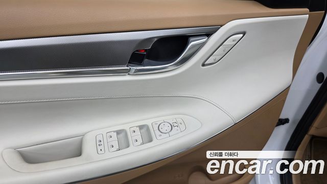 Hyundai Grandeur 2023 — photo 24