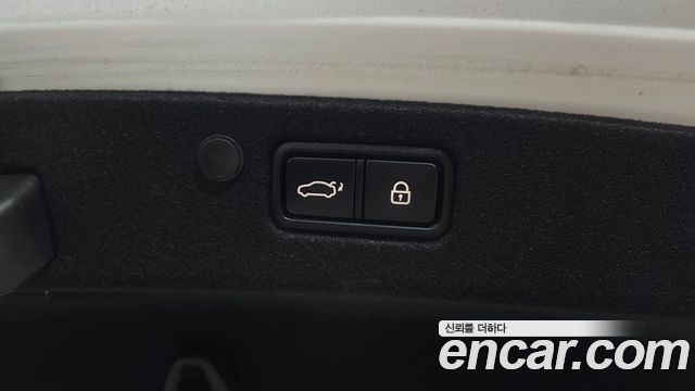 Hyundai Grandeur 2023 — photo 26