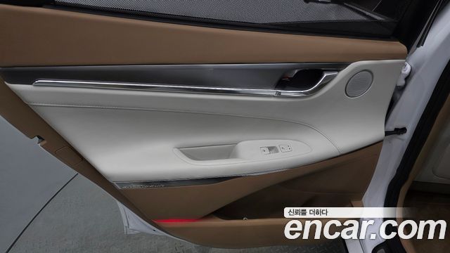 Hyundai Grandeur 2023 — photo 15