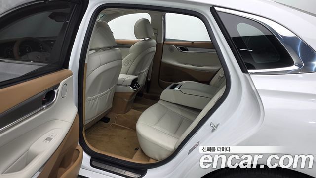 Hyundai Grandeur 2023 — photo 16