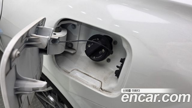 Hyundai Grandeur 2023 — photo 36