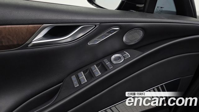 Genesis G80 2024 — photo 23