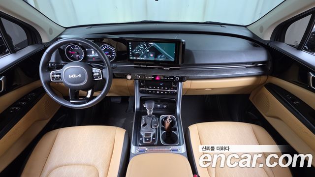 Kia Canival 2023 — photo 10
