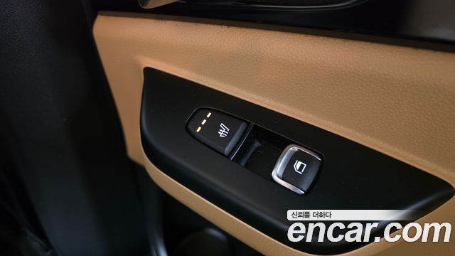 Kia Canival 2023 — photo 26