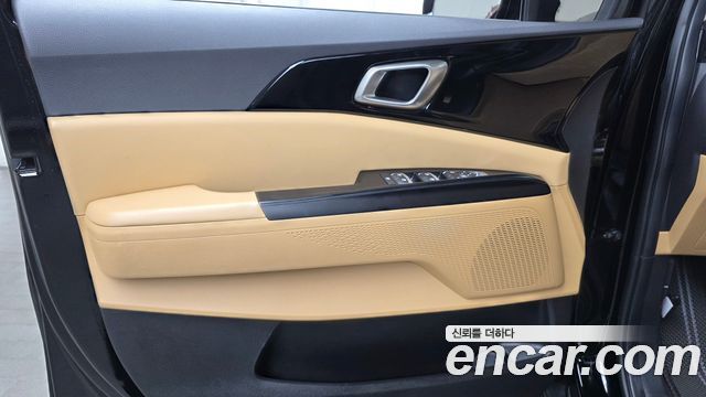 Kia Canival 2023 — photo 14