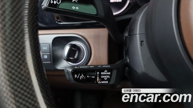 Porsche Cayenne 2022 — photo 26