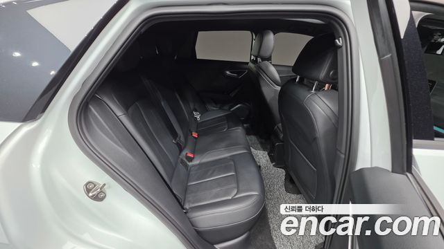 Audi Q2 2023 — photo 24