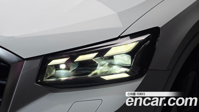 Audi Q2 2023 — photo 8