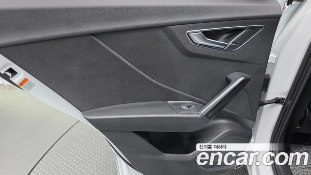 Audi Q2 2023 — photo 15