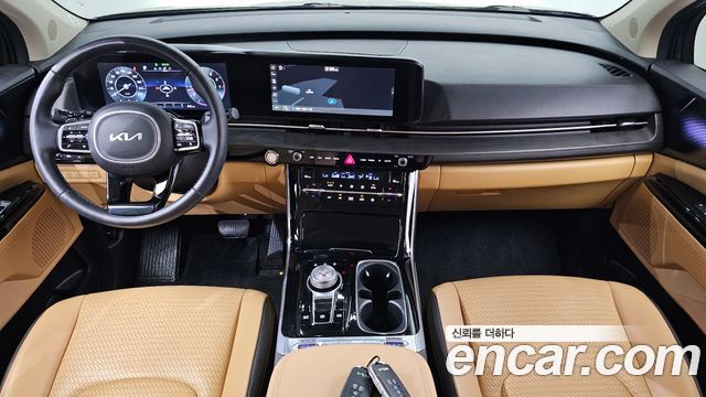 Kia Canival 2023 — photo 10