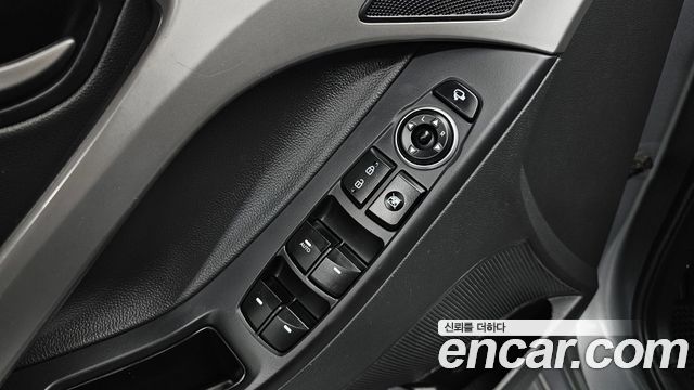 Hyundai AVANTE 2015 — photo 16
