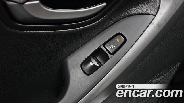 Hyundai AVANTE 2015 — photo 18