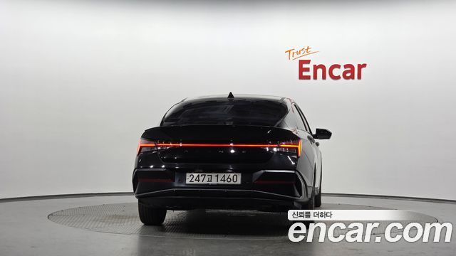 Hyundai AVANTE 2025 — photo 4