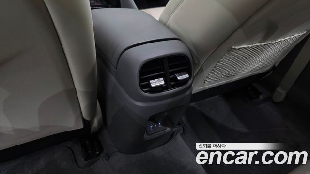 Hyundai AVANTE 2025 — photo 34