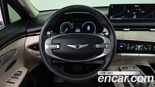 Genesis GV70 2023 — photo 19