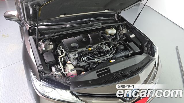 Toyota Camry 2019 — photo 6