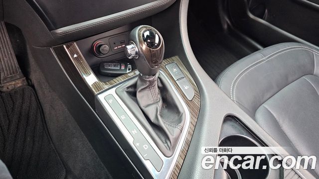 Kia K5 2013 — photo 12