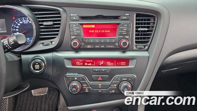 Kia K5 2013 — photo 20