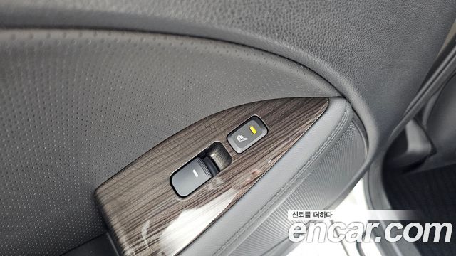 Kia K5 2013 — photo 23