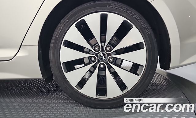 Kia K5 2013 — photo 7