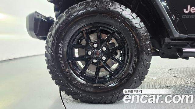Jeep Gladiator 2025 — photo 5