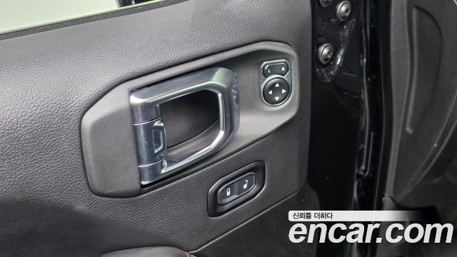 Jeep Gladiator 2025 — photo 19
